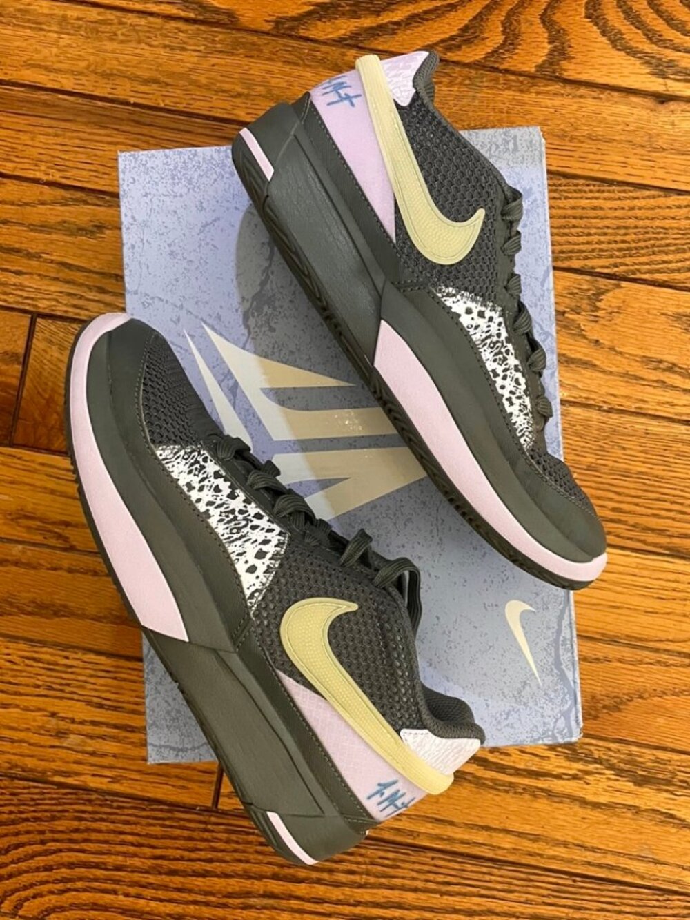 Nike Ja Morant JA1 "Personal Touch" Basketball Shoe Size 5 Y Grey / Purple